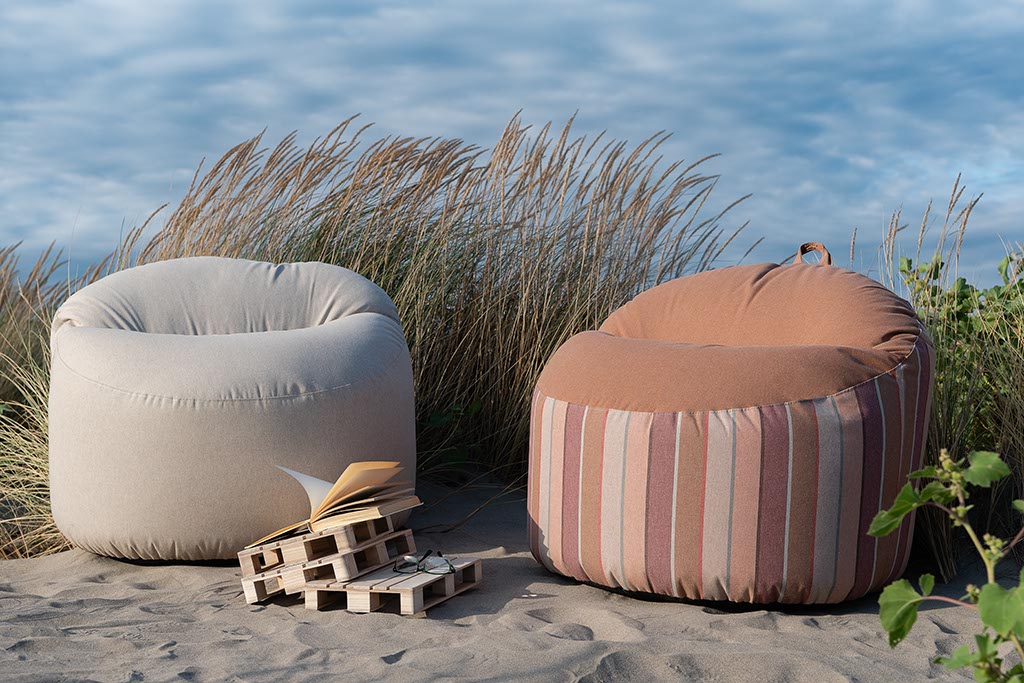 Collezioni di pouf cuscini e poltrone Nexteos by Giovanardi